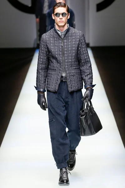 Look 33